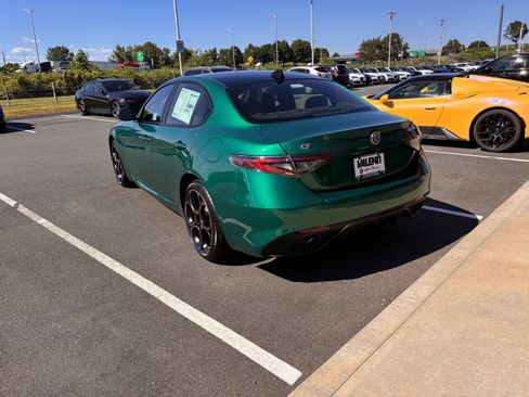 New 2025 Alfa Romeo Giulia AWD w/ Driving Assist Package image 7
