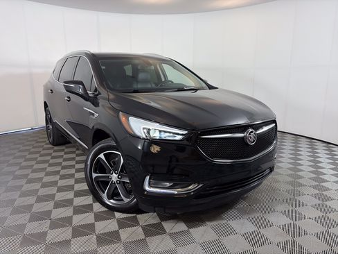 Used 2021 Buick Enclave Essence w/ Sport Touring Edition FWD image 1