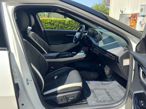 Used 2022 Kia EV6 GT-Line RWD image 15