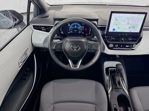 Used 2025 Toyota Corolla FX w/ Convenience Package FWD image 22