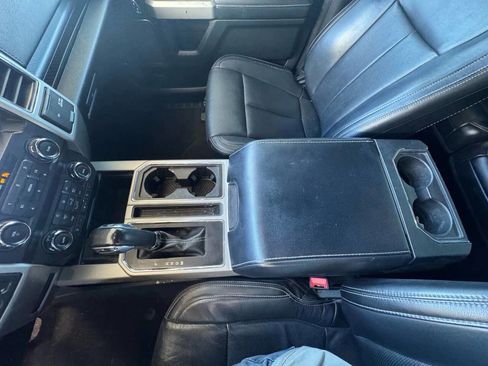 Used 2020 Ford F150 Lariat image 16