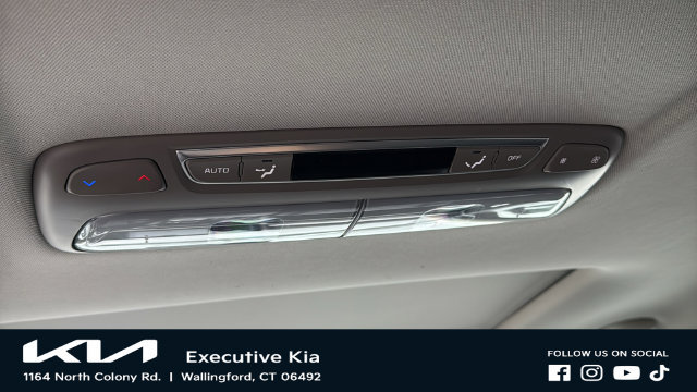 Certified 2024 Kia Telluride EX w/ EX Captain's Chair Package AWD/4WD image 29