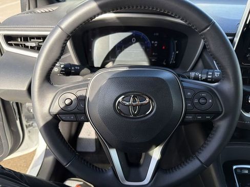 Used 2023 Toyota Corolla XSE image 16