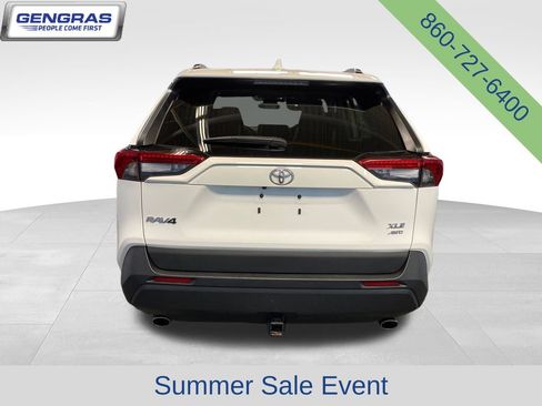 Used 2022 Toyota RAV4 XLE w/ Convenience Package AWD/4WD image 7