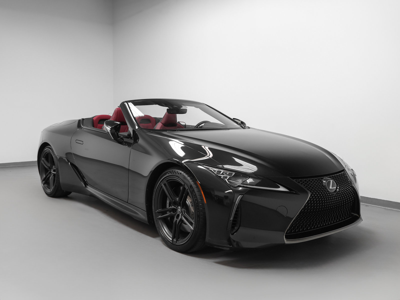 Used 2024 Lexus LC 500 Convertible RWD image 10