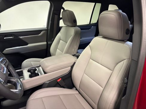 New 2026 GMC Acadia Elevation w/ Black Edition FWD image 24