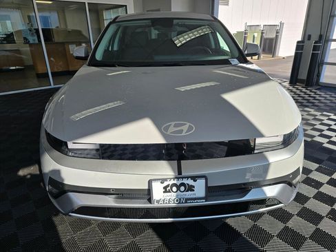 New 2026 Hyundai Ioniq 5 SEL image 9