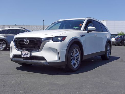 Certified 2024 MAZDA CX-90 Plug-In Hybrid w/ Preferred AWD/4WD image 9