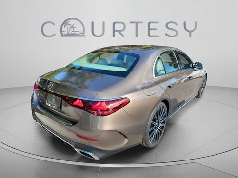 Used 2026 Mercedes-Benz E 350 Sedan image 5
