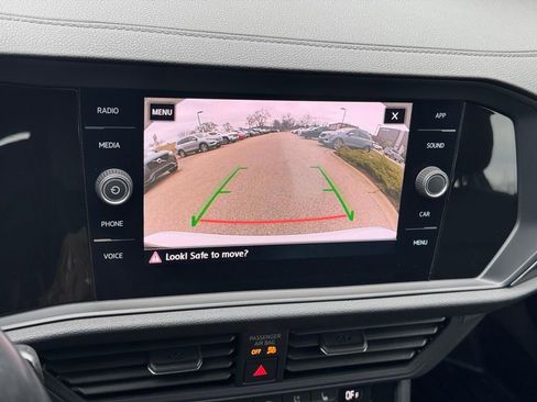 Used 2019 Volkswagen Jetta GLI Autobahn image 19