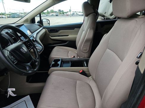 Used 2022 Honda Odyssey EX image 9