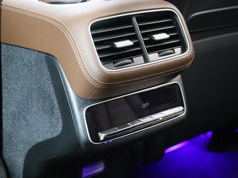 Used 2024 Mercedes-Benz GLS 450 4MATIC w/ AMG Line Exterior image 20