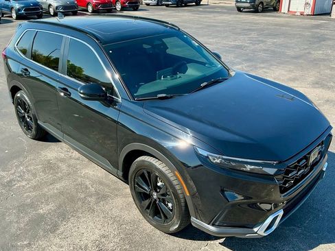 Used 2023 Honda CR-V Sport Touring image 5