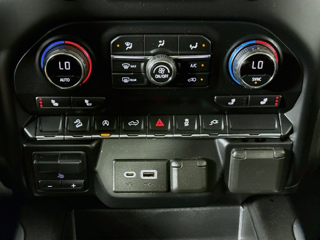 Used 2021 Chevrolet Silverado 1500 RST w/ All Star Edition Plus AWD/4WD image 15