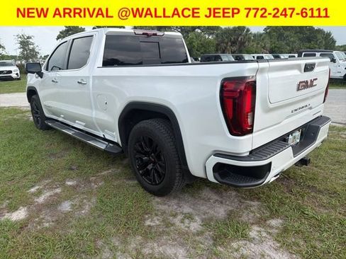 Used 2024 GMC Sierra 1500 Denali w/ Technology Package AWD/4WD image 14
