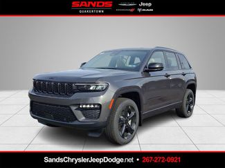 New 2025 Jeep Grand Cherokee Limited w/ Luxury Tech Group II video 1