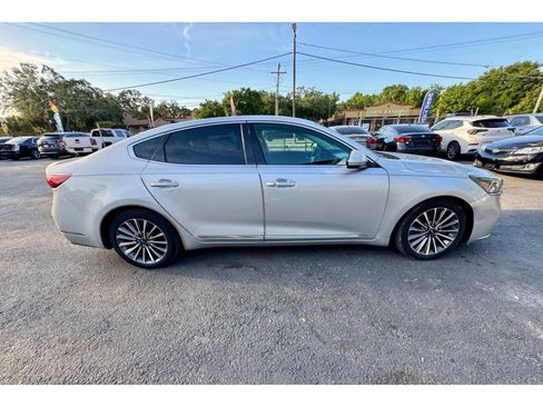 Used 2017 Kia Cadenza Technology FWD image 21