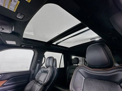 Used 2024 Lincoln Navigator L Black Label AWD/4WD image 28