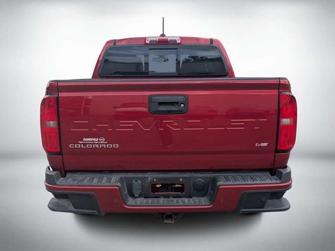 Used 2021 Chevrolet Colorado Z71 AWD/4WD image 4