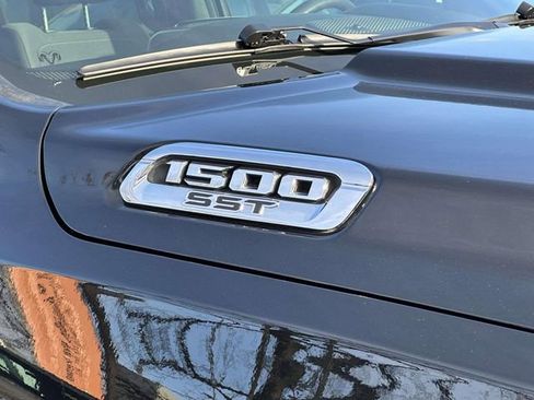 Certified 2025 RAM 1500 Big Horn image 10