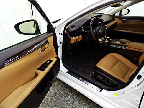 Used 2016 Lexus ES 350 FWD image 10