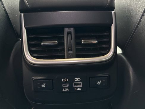 Used 2023 Subaru Outback Touring XT image 9