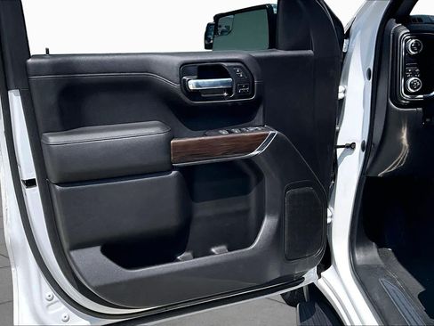 Used 2019 GMC Sierra 1500 SLT RWD image 21