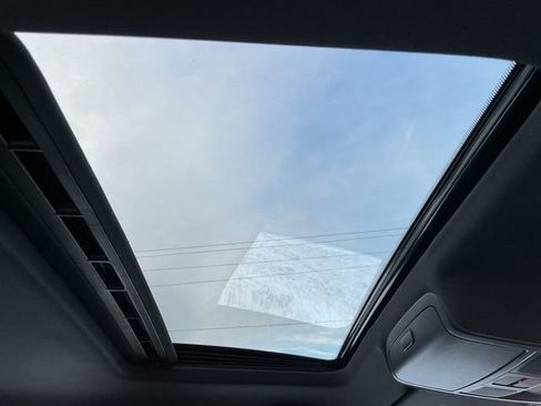 Used 2018 Volkswagen Jetta Sport image 23