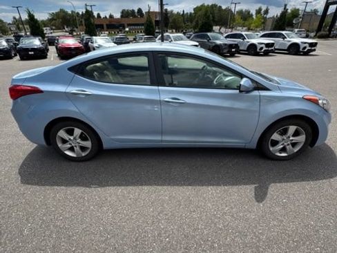 Used 2011 Hyundai Elantra GLS w/ Preferred Equipment Pkg 3 FWD image 6