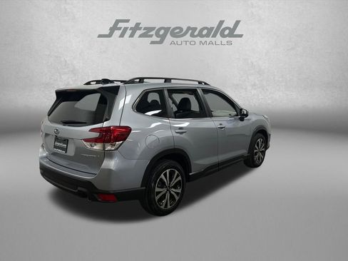 Used 2024 Subaru Forester Limited AWD/4WD image 7