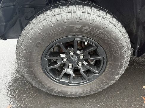 Used 2017 RAM 1500 Rebel w/ Luxury Group image 16