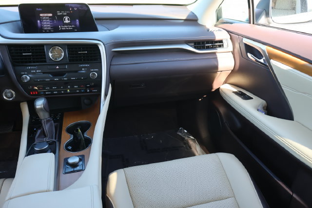 Used 2019 Lexus RX 350 FWD w/ Premium Package image 18
