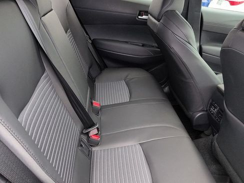 Used 2024 Toyota Corolla Cross AWD Hybrid w/ Convenience Package image 11