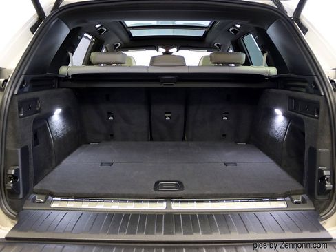 Used 2022 BMW X5 xDrive45e w/ Executive Package image 34