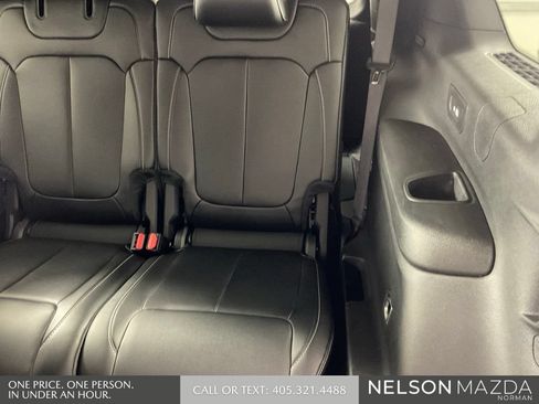 Used 2024 Jeep Grand Cherokee L Limited RWD image 29