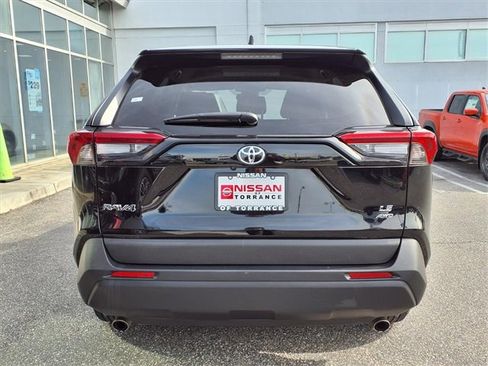 Used 2024 Toyota RAV4 LE image 20