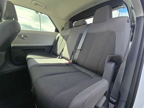 Used 2024 Hyundai Ioniq 5 SEL RWD image 17