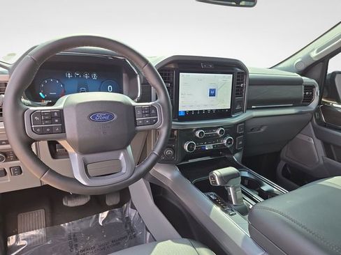 Used 2025 Ford F150 Lariat w/ Equipment Group 501A Mid AWD/4WD image 18