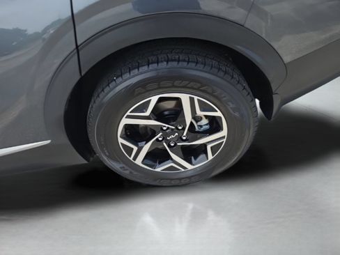 Used 2023 Kia Sportage LX AWD/4WD image 30