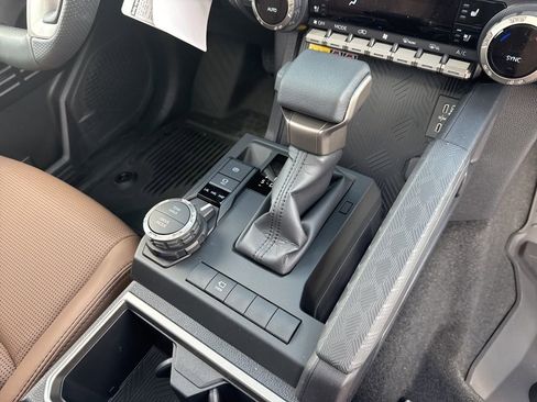 New 2026 Toyota 4Runner Limited image 8