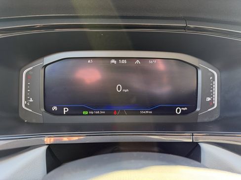 Used 2022 Volkswagen Taos SEL image 14