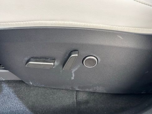 Used 2025 Tesla Model Y Long Range image 26