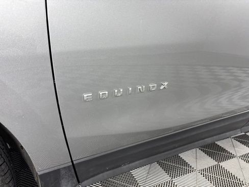 Used 2024 Chevrolet Equinox LT AWD/4WD image 11