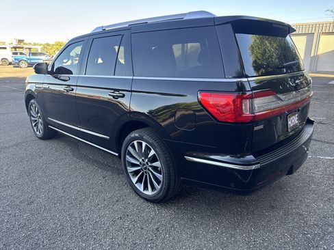Used 2021 Lincoln Navigator Reserve RWD image 5