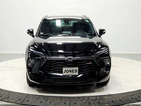 Used 2025 Chevrolet Blazer RS image 2