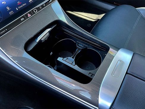 Used 2023 Mercedes-Benz C 300 Sedan image 17