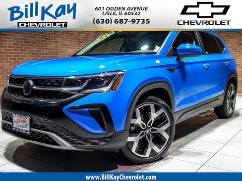 Used 2023 Volkswagen Taos SEL image 1