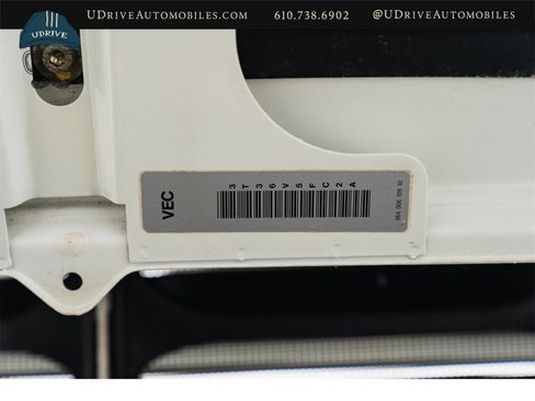 Used 1993 Porsche 911 RS America image 92