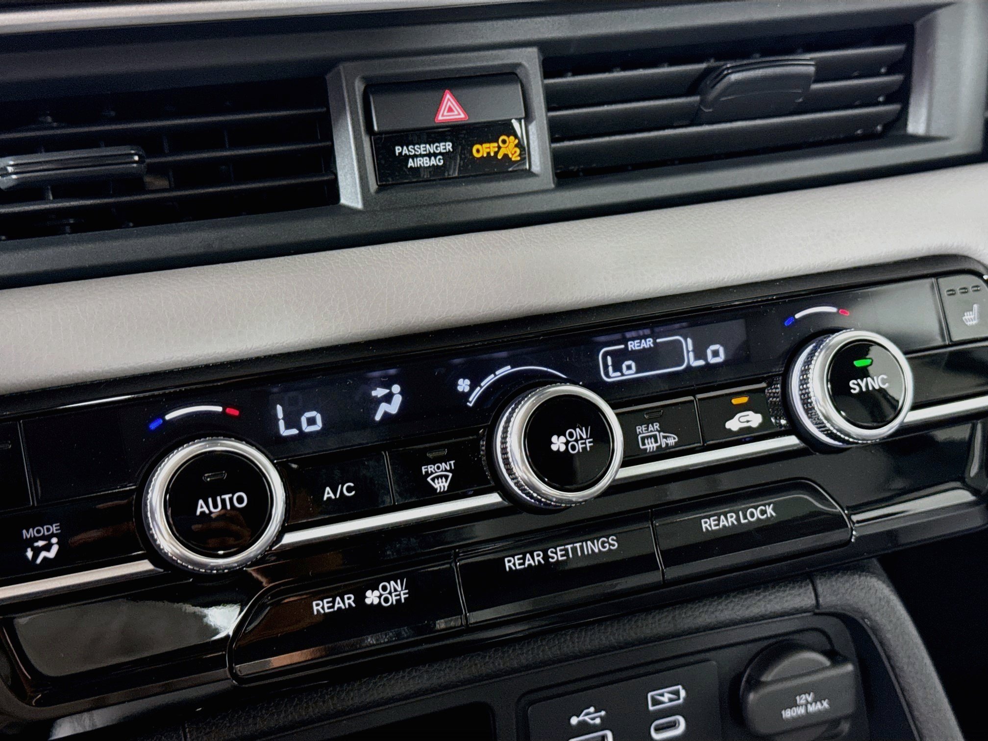 Certified 2025 Honda Pilot EX-L image 17
