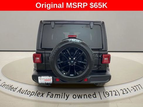 Used 2025 Jeep Wrangler Unlimited Sahara w/ Safety Group image 3